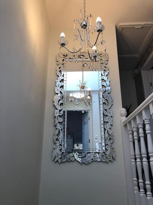 Ten Streets Bed & Breakfast Liverpool Dış mekan fotoğraf