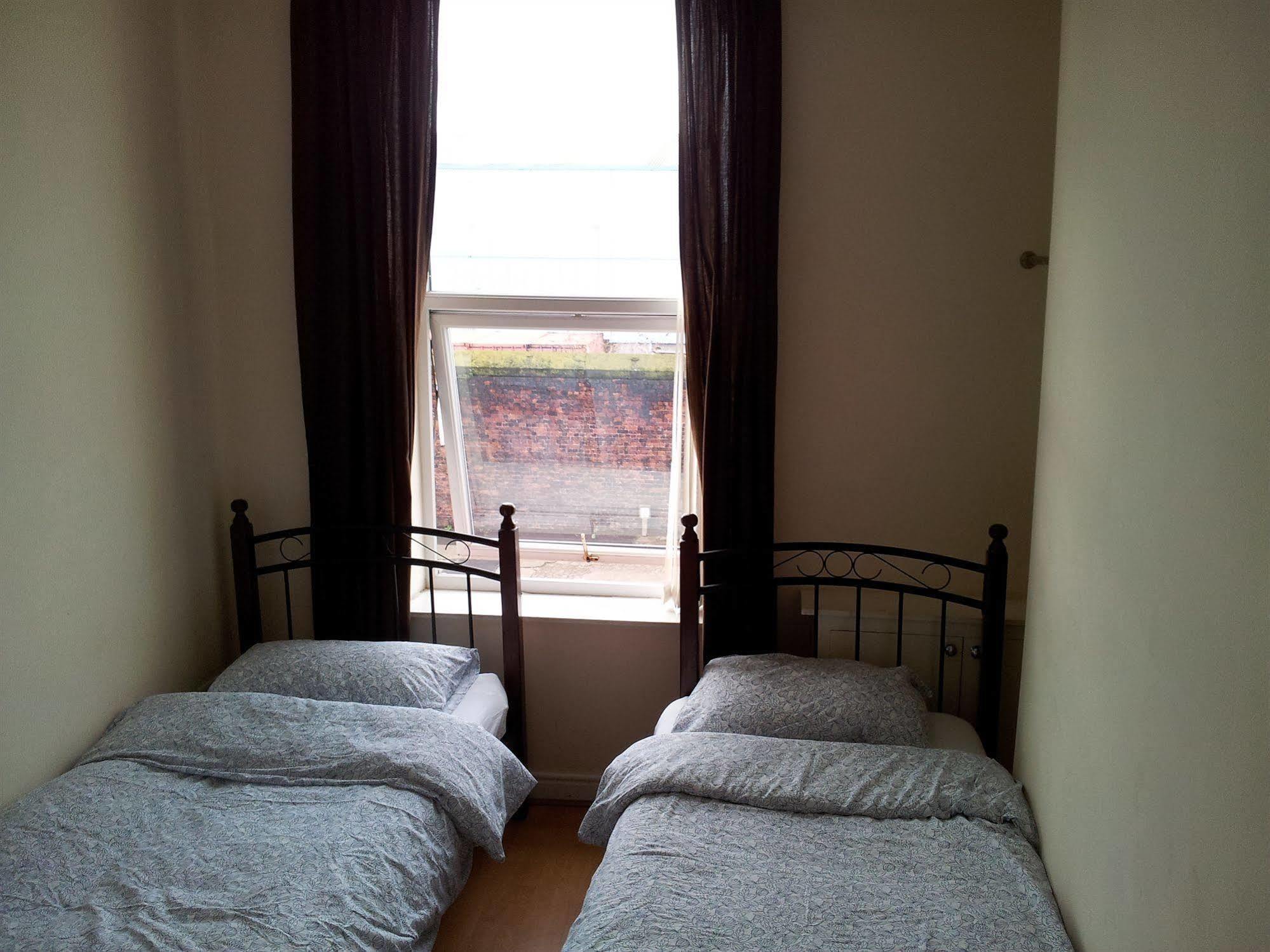 Ten Streets Bed & Breakfast Liverpool Dış mekan fotoğraf